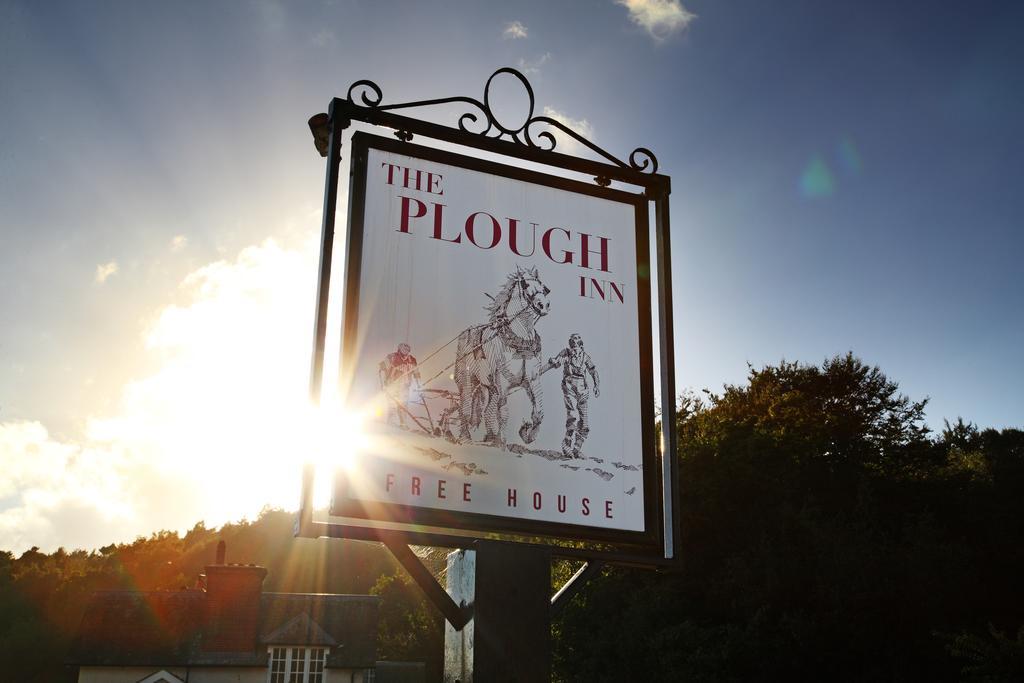 دوركينغ The Plough Inn المظهر الخارجي الصورة